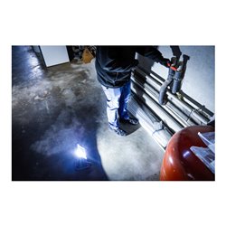 BGS Akku-LED-Arbeitsleuchte, klappbar, 18 V, ohne Akku