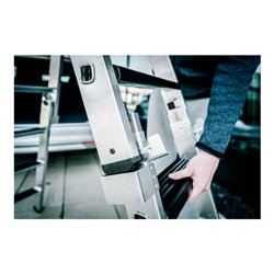 Munk Nachrüstsatz clip-step R13 für Einsteckteil für Stufen-Stehleiter steckbar