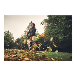 Stihl Akku-KombiMotor KMA 200 R, ohne Akku und Ladegerät