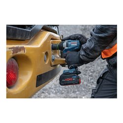 Bosch Akku-Drehschlagschrauber GDS 18V-750 C