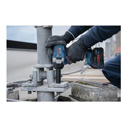 Bosch Akku-Drehschlagschrauber GDS 18V-750 C mit 2 x Akku ProCORE18V 8.0Ah