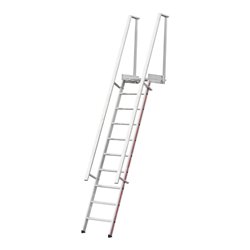 Hymer Stufenaufstieg mit Plattform