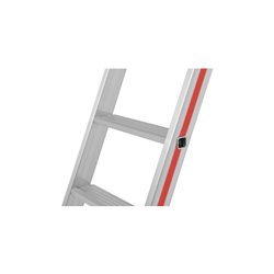 Hymer Stufenaufstieg mit Plattform