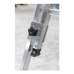 MUNK Aluminium-Stehleiter treppengängig 4 ausschiebbaren Holmen