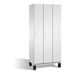 C+P Umkleidespind Cambio auf Füßen 3 Abteile Front Lichtgrau Korpus Lichtgrau