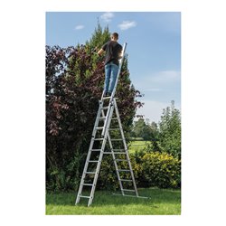 MUNK Aluminium-Mehrzweckleiter dreiteilig mit nivello ® -Traverse