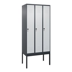 C+P Spind Classic PLUS, Gestell, 3 Abteile, 2120x900x500mm, 7016/7035 Verschluss Sicherheits-Drehriegel 4 Garderobenhaken Trennw