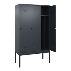 C+P Spind Classic PLUS, Gestell, 3 Abteile, 2120x1200x500mm, 7016/7016 Verschluss Sicherheits-Drehriegel 4 Garderobenhaken Trenn