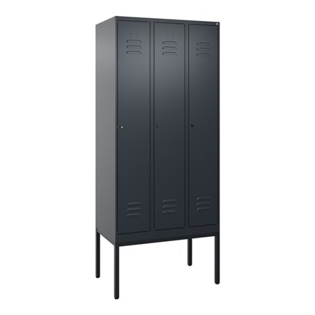 C+P Spind Classic PLUS, Gestell, 3 Abteile, 2120x900x500mm, 7016/7016 Verschluss Zylinderschloss 4 Garderobenhaken Trennwand mit