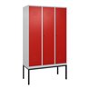 C+P Spind Classic PLUS, Gestell, 3 Abteile, 2120x1200x500mm, 7035/3020 Verschluss Zylinderschloss 4 Garderobenhaken Trennwand mi
