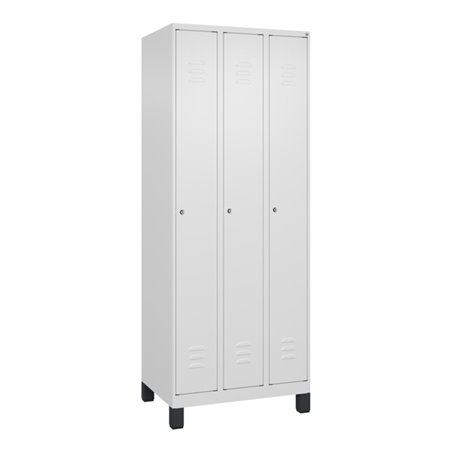 C+P Spind Classic PLUS, Füße, 3 Abteile, 1950x750x500mm, 9016/9016 Verschluss Zylinderschloss 3 Garderobenhaken