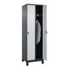 C+P Spind Classic PLUS, Füße, 2 Abteile, 1950x600x500mm, 7016/7035 Verschluss Sicherheits-Drehriegel 3 Garderobenhaken