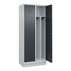 C+P Spind Classic PLUS, Sockel, 2 Abteile, 1950x800x500mm, 7035/7016 Verschluss Zylinderschloss 4 Garderobenhaken Trennwand mitt