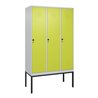 C+P Spind Classic PLUS, Gestell, 3 Abteile, 2120x1200x500mm, 7035/0024 Verschluss Sicherheits-Drehriegel 4 Garderobenhaken
