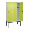 C+P Spind Classic PLUS, Gestell, 3 Abteile, 2120x1200x500mm, 7035/0024 Verschluss Sicherheits-Drehriegel 4 Garderobenhaken