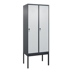 C+P Spind Classic PLUS, Gestell, 2 Abteile, 2120x800x500mm, 7016/7035 Verschluss Sicherheits-Drehriegel 4 Garderobenhaken
