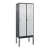 C+P Spind Classic PLUS, Gestell, 2 Abteile, 2120x800x500mm, 7016/7035 Verschluss Sicherheits-Drehriegel 4 Garderobenhaken
