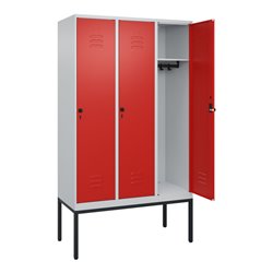 C+P Spind Classic PLUS, Gestell, 3 Abteile, 2120x1200x500mm, 7035/3020 Verschluss Sicherheits-Drehriegel 4 Garderobenhaken