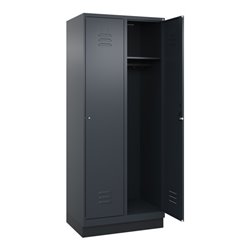 C+P Spind Classic PLUS, Sockel, 2 Abteile, 1950x800x500mm, 7016/7016 Verschluss Zylinderschloss 4 Garderobenhaken