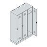 C+P Spind Classic PLUS, Sockel, 3 Abteile, 1950x1200x500mm, 7035/7035 Verschluss Zylinderschloss 4 Garderobenhaken