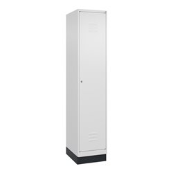 C+P Spind Classic PLUS, Sockel, 1 Abteil, 1950x400x500mm, 9016/9016 Verschluss Zylinderschloss 4 Garderobenhaken