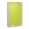 C+P Spind Classic PLUS, Sockel, 3 Abteile, 1950x1200x500mm, 7035/0024 Verschluss Zylinderschloss 4 Garderobenhaken