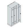 C+P Spind Classic PLUS, Sockel, 3 Abteile, 1950x900x500mm, 7035/5023 Verschluss Sicherheits-Drehriegel 3 Garderobenhaken