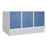 C+P Spind Classic PLUS, Sockel, 4 Abteile, 1950x1200x500mm, 7035/5023 Verschluss Sicherheits-Drehriegel 3 Garderobenhaken