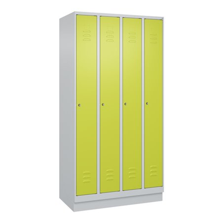 C+P Spind Classic PLUS, Sockel, 4 Abteile, 1950x1000x500mm, 7035/0024 Verschluss Zylinderschloss 3 Garderobenhaken