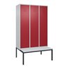C+P Spind Classic PLUS, Bank, 3 Abteile, 2120x1200x815mm, 7035/3003 Verschluss Zylinderschloss 4 Garderobenhaken  Dekor Banklatt