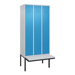 C+P Spind Classic PLUS, Bank, 3 Abteile, 2120x900x815mm, 7035/5012 Verschluss Zylinderschloss 4 Garderobenhaken Trennwand mittig