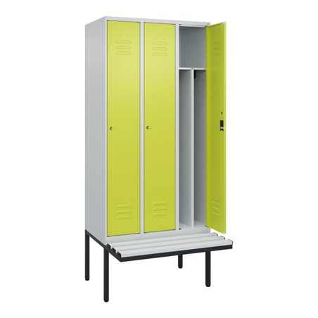 C+P Spind Classic PLUS, Bank, 3 Abteile, 2120x900x815mm, 7035/0024 Verschluss Zylinderschloss 4 Garderobenhaken Trennwand mittig