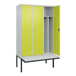 C+P Spind Classic PLUS, Bank, 3 Abteile, 2120x1200x815mm, 7035/0024 Verschluss Zylinderschloss 4 Garderobenhaken Trennwand mitti