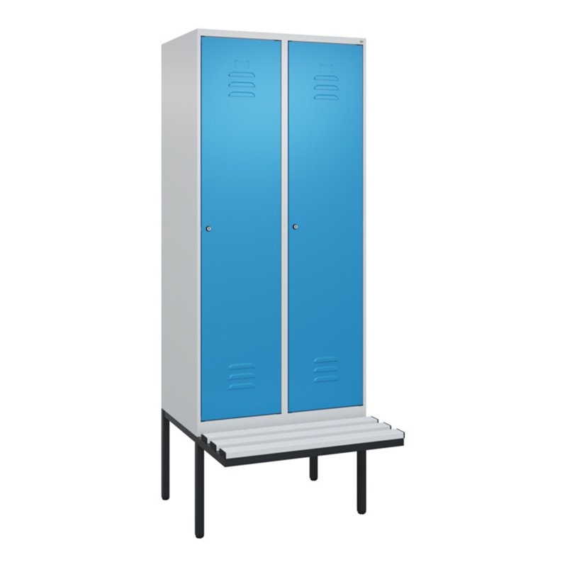 C+P Spind Classic PLUS, Bank, 2 Abteile, 2120x800x815mm, 7035/5012 Verschluss Zylinderschloss 4 Garderobenhaken  Dekor Banklatte