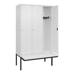 C+P Spind Classic PLUS, Bank, 3 Abteile, 2120x1200x815mm, 9016/9016 Verschluss Zylinderschloss 4 Garderobenhaken  Dekor Banklatt