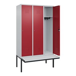 C+P Spind Classic PLUS, Bank, 3 Abteile, 2120x1200x815mm, 7035/3003 Verschluss Zylinderschloss 4 Garderobenhaken  Dekor Banklatt