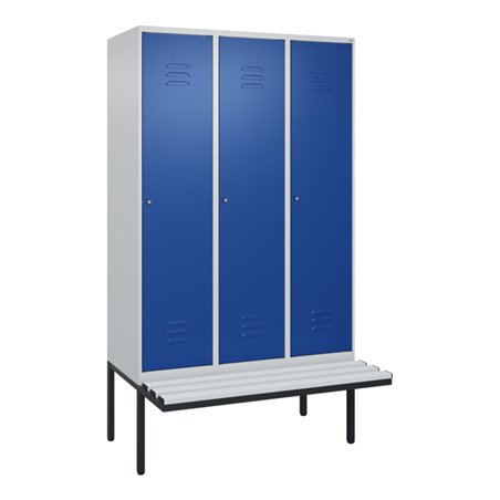 C+P Spind Classic PLUS, Bank, 3 Abteile, 2120x1200x815mm, 7035/5010 Verschluss Zylinderschloss 4 Garderobenhaken  Dekor Banklatt