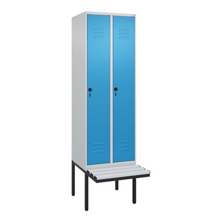 C+P Spind Classic PLUS, Bank, 2 Abteile, 2120x600x815mm, 7035/5012 Verschluss Sicherheits-Drehriegel 3 Garderobenhaken  Dekor Ba