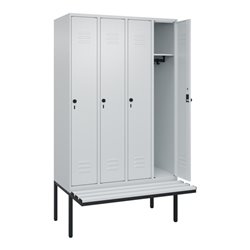 C+P Spind Classic PLUS, Bank, 4 Abteile, 2120x1200x815mm, 7035/7035 Verschluss Sicherheits-Drehriegel 3 Garderobenhaken  Dekor B