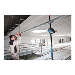 Bosch Linienlaser GLL 3-80 P, mit Baustativ BT 150, L-BOXX-Einlage, Schutztasche