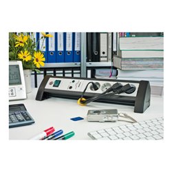 Brennenstuhl Premium-Office-L. 30.000A 6-fach 3m