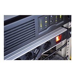 Alu-Line 19' Steckdosenleiste für Schaltschränke 9-fach schwarz/silber 2m H05VV-F 3G1,5 ohne Schalter