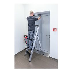 MUNK Aluminium-Stufenstehleiter einseitig begehbar mit relax Step