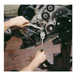 HAZET Keil(rippen)riemenscheibe-Werkzeug 4641/2 Vierkant hohl 12,5 mm (1/2 Zoll) Innen Vielzahn Profil XZN Anzahl Werkzeuge: 2